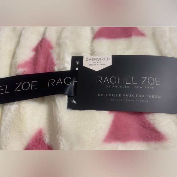 Rachel Zoe Holiday Christmas Tree Blanket - Picture 4 of 4
